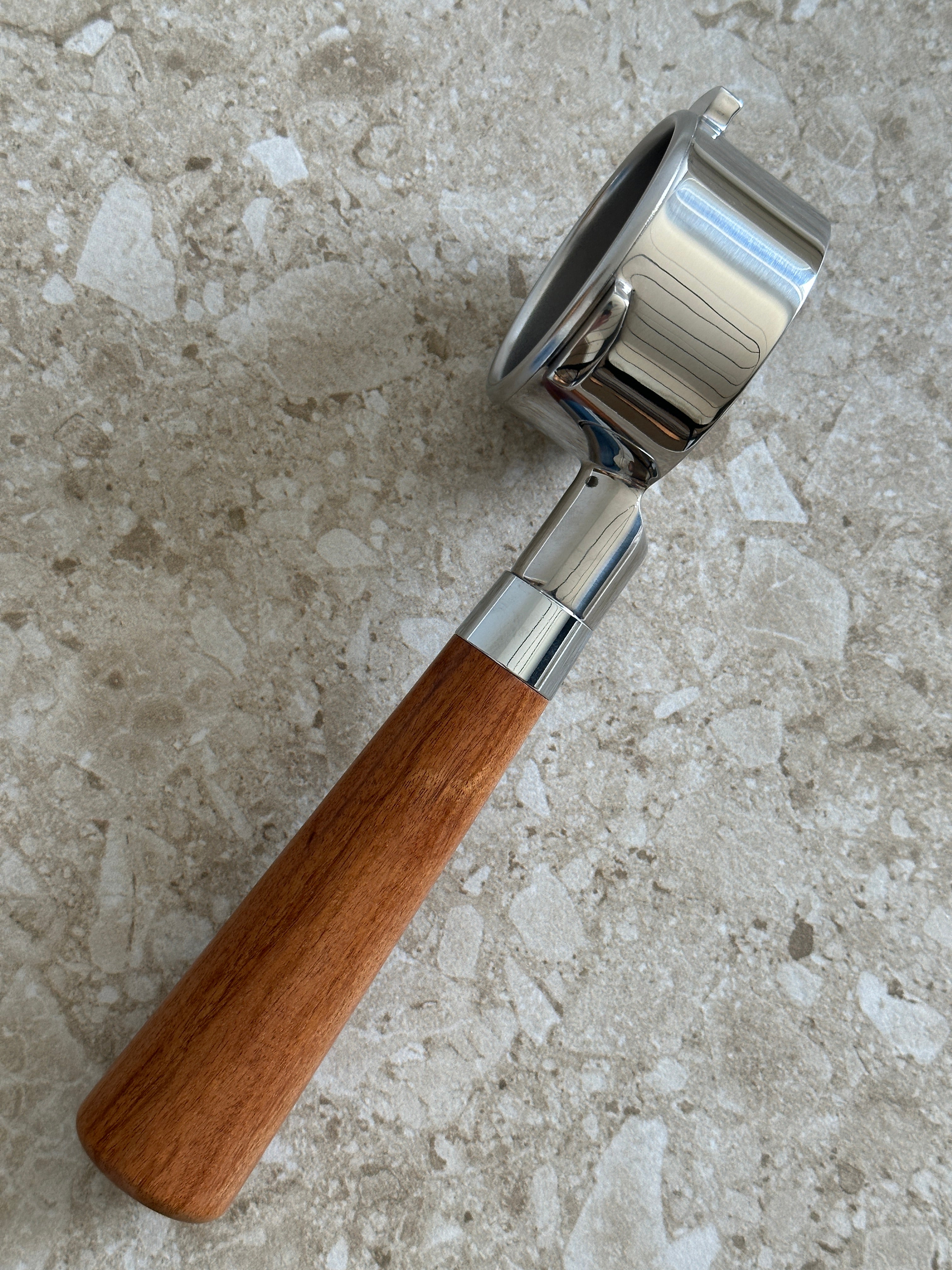 #Materiale/ Farve_rosentræ