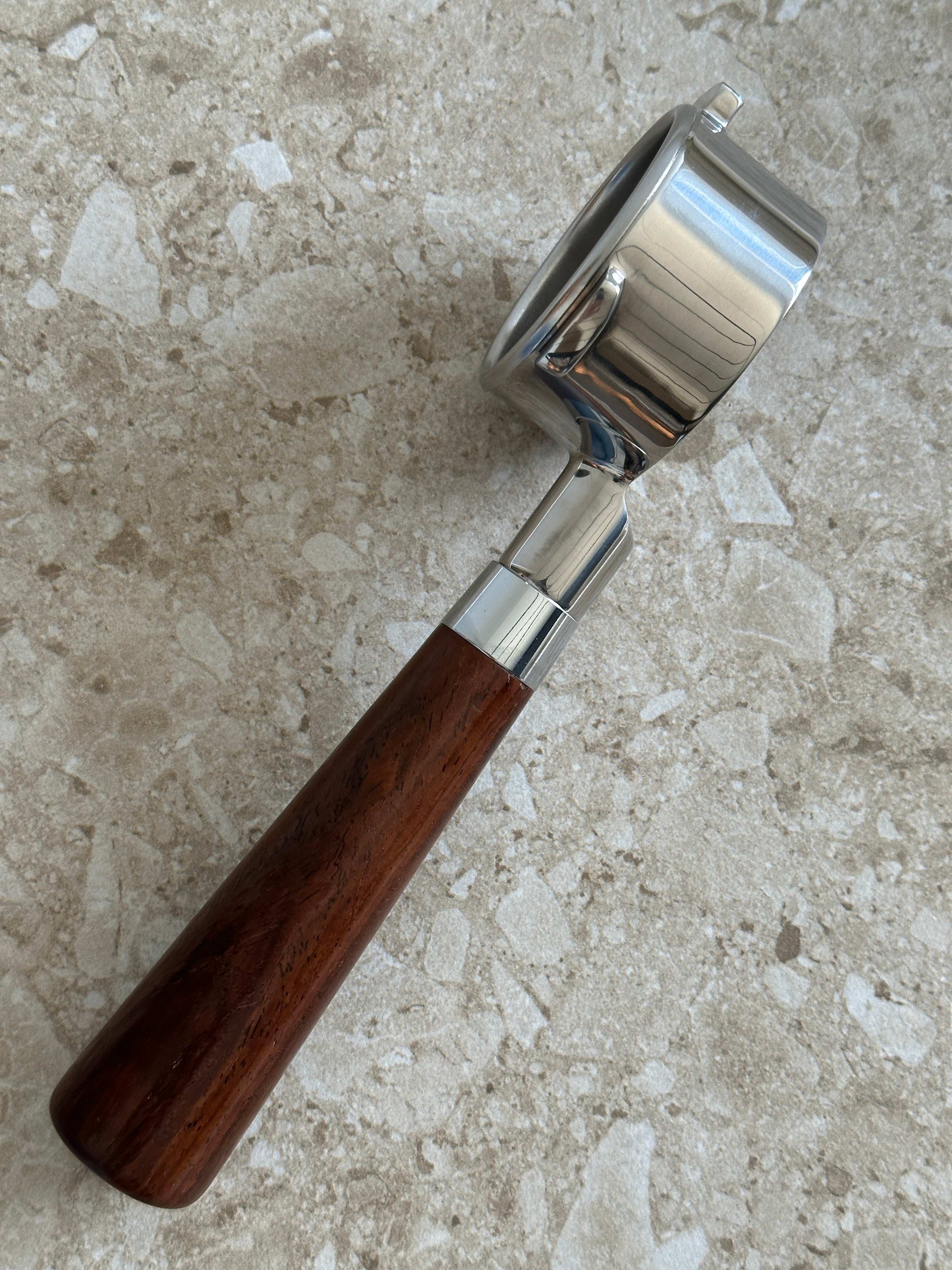 #Materiale/ Farve_valnød