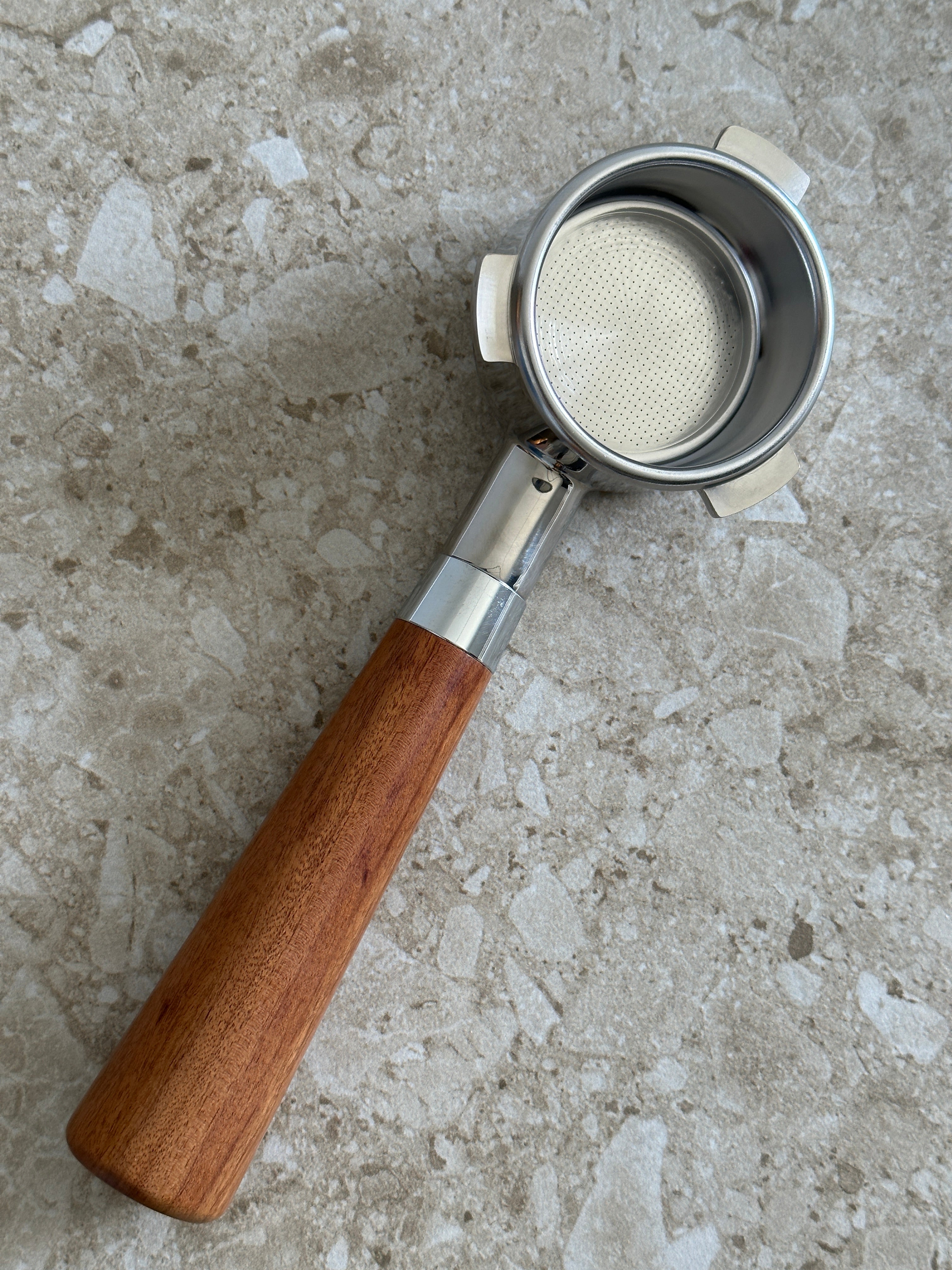 #Materiale/ Farve_rosentræ